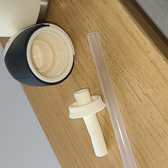 Asobu Penguin Design Insulated Water Bottle - Black and White - Picture 5 of 8